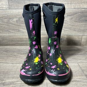 Bogs- Kids rain boots in size US 6.